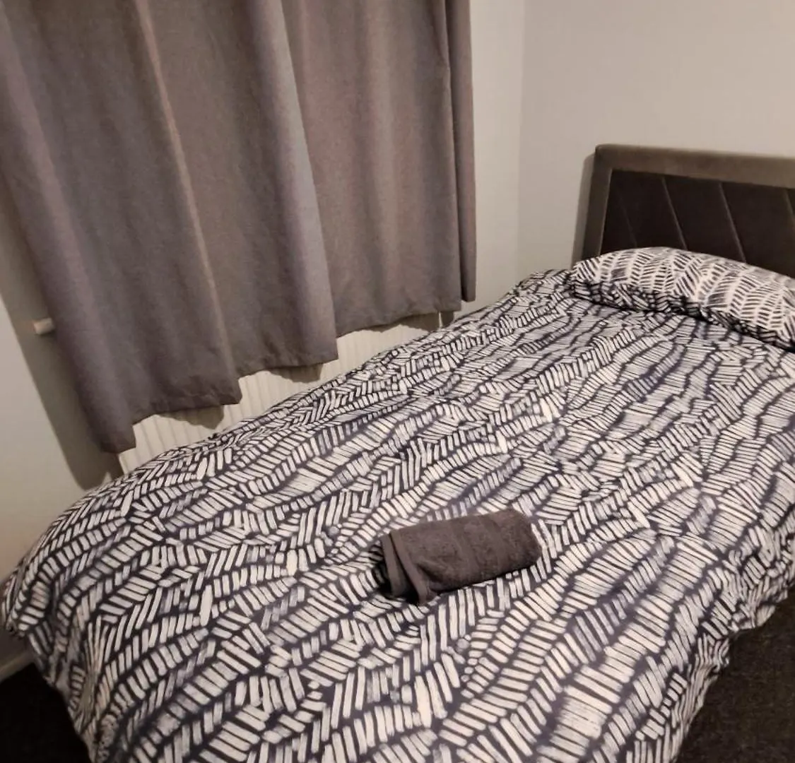 Guest house Fenia Estate Hotel Barking