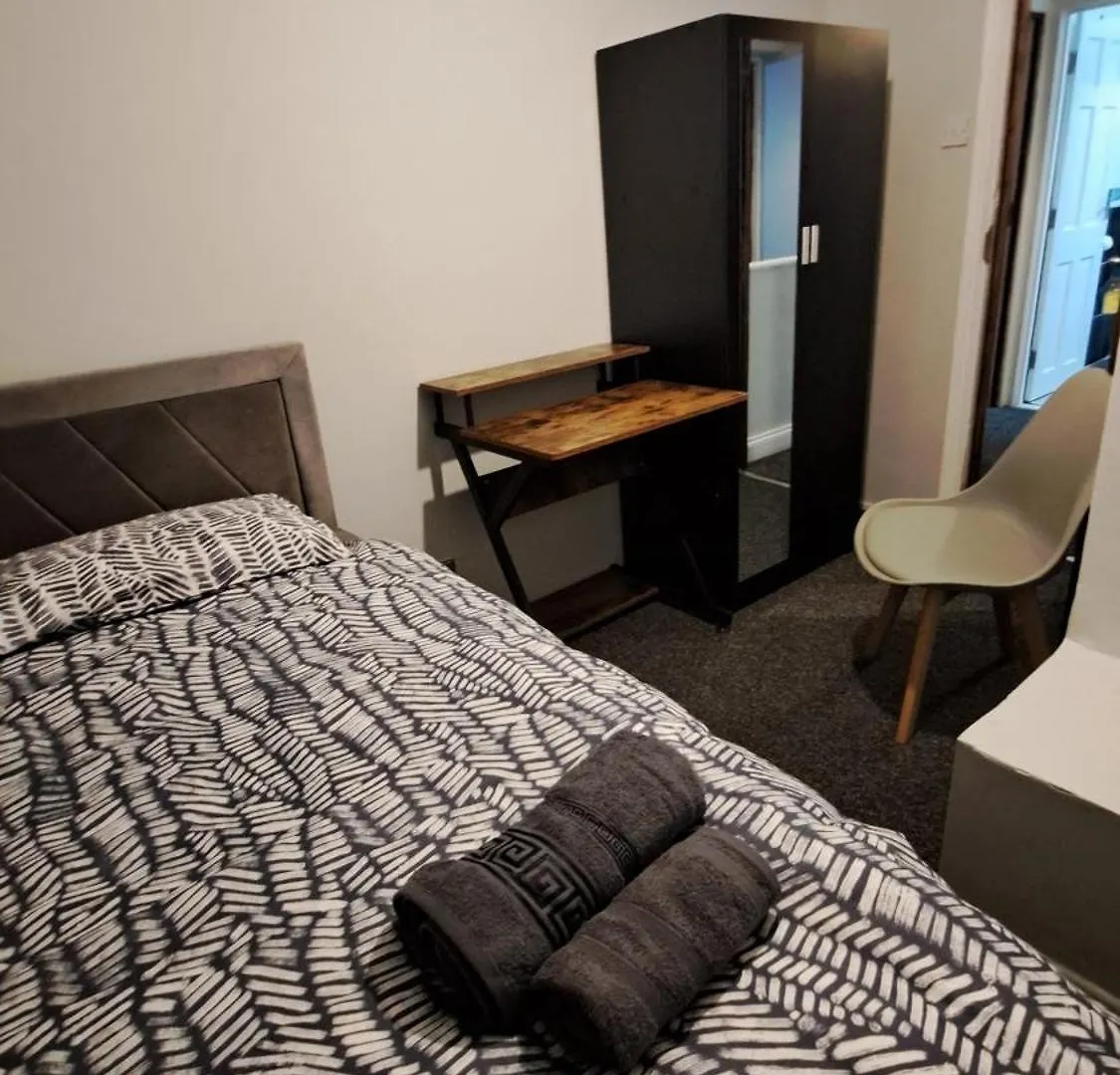 Guest house Fenia Estate Hotel Barking