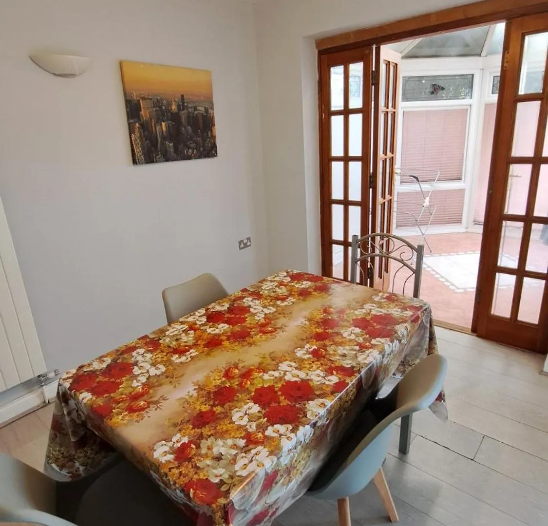 Fenia Estate Hotel Barking